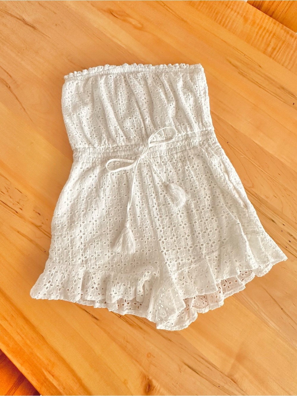 Cotton eyelet white romper S